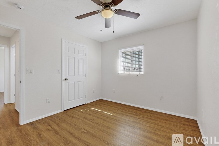 Source URL: https://prod-avail.s3.amazonaws.com/public_images/41504629/listing/1000026161.jpg