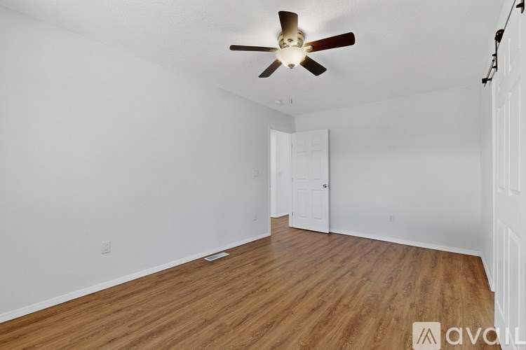 Source URL: https://prod-avail.s3.amazonaws.com/public_images/41504639/listing/1000026180.jpg