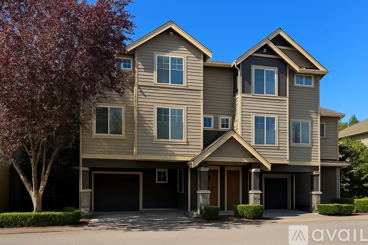 Source URL: https://prod-avail.s3.amazonaws.com/public_images/41504519/listing/Exterior.jpg