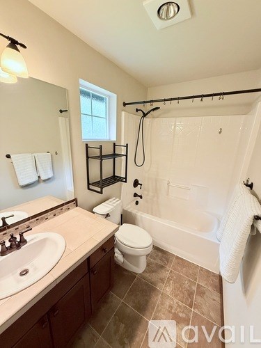 Source URL: https://prod-avail.s3.amazonaws.com/public_images/41504523/listing/3rd_Floor_Hall_Bathroom_1.jpeg