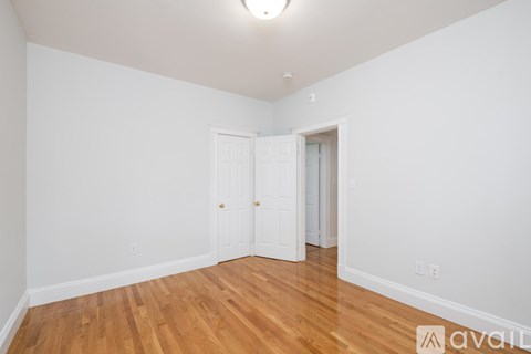 Source URL: https://prod-avail.s3.amazonaws.com/public_images/41504481/listing/landlord_unit_photo_67925540_4.jpg