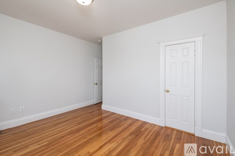 Source URL: https://prod-avail.s3.amazonaws.com/public_images/41504480/listing/landlord_unit_photo_67925542_6.jpg