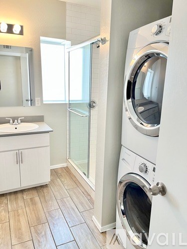 Source URL: https://prod-avail.s3.amazonaws.com/public_images/41504470/listing/IMG_2024.jpg