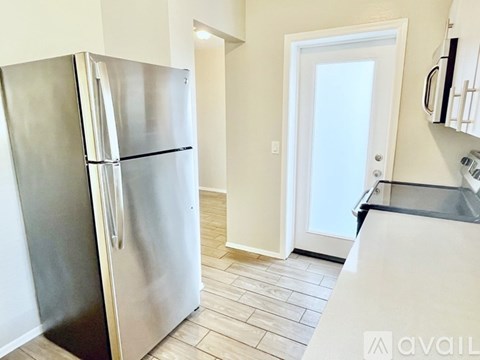 Source URL: https://prod-avail.s3.amazonaws.com/public_images/41504452/listing/IMG_2009.jpg