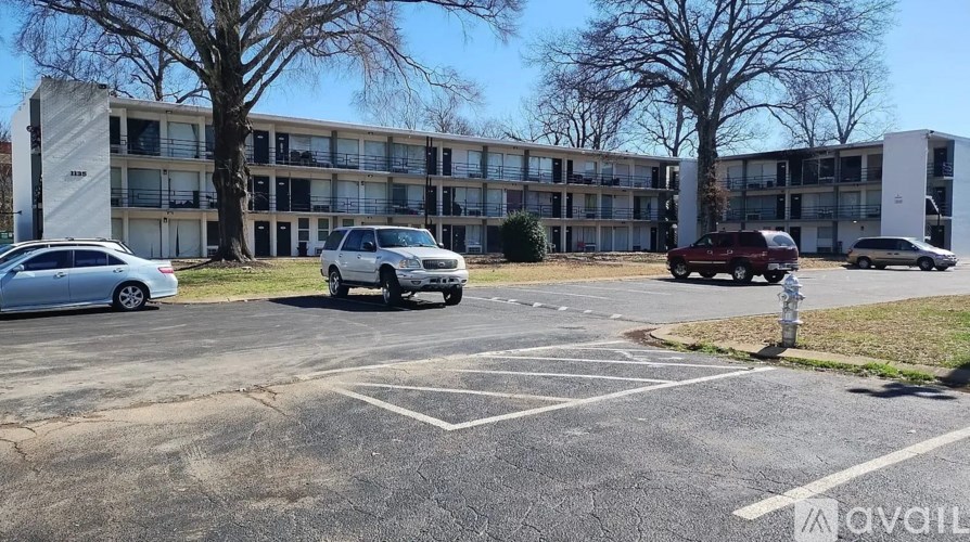 Source URL: https://prod-avail.s3.amazonaws.com/public_images/41504333/listing/Screenshot_2025-10-22_at_22.47.33.png