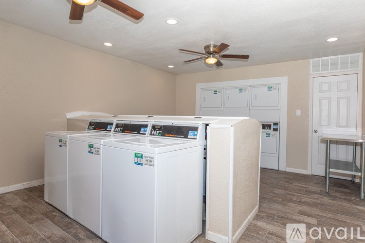 Source URL: https://prod-avail.s3.amazonaws.com/public_images/41503640/listing/0O7A9930.jpg