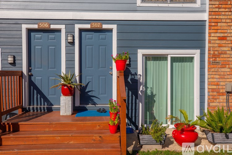 Source URL: https://prod-avail.s3.amazonaws.com/public_images/41503646/listing/0O7A9928.jpg