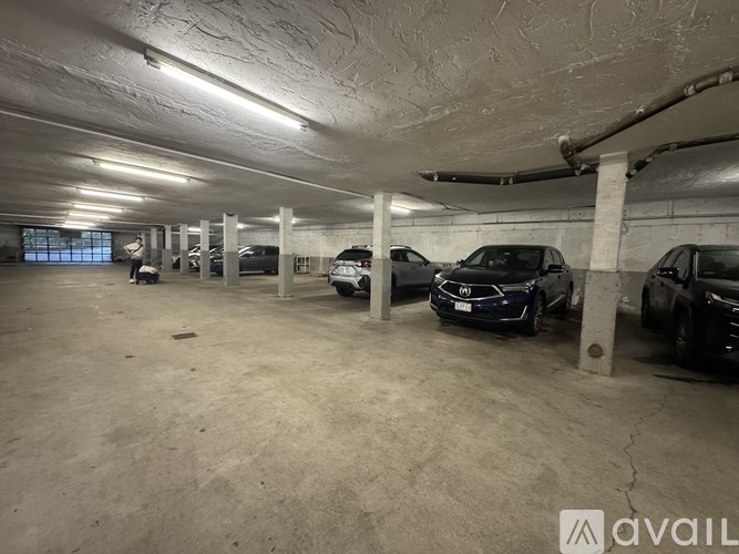 Source URL: https://prod-avail.s3.amazonaws.com/public_images/41503465/listing/58_South_St.__309_Quincy_Unit_Photo_12.jpeg