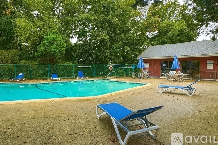 Source URL: https://prod-avail.s3.amazonaws.com/public_images/41503466/listing/58_South_St.__309_Quincy_Unit_Photo_10.jpeg