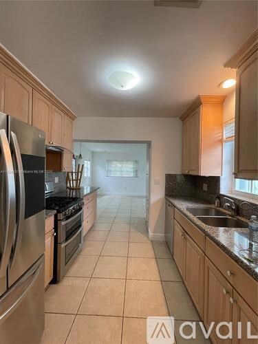 Source URL: https://prod-avail.s3.amazonaws.com/public_images/41503377/listing/GetMedia_(16).jpg