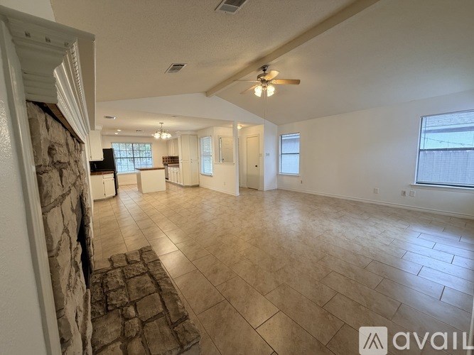 Source URL: https://prod-avail.s3.amazonaws.com/public_images/41503184/listing/IMG_2222_3_copy.jpg