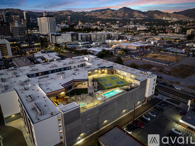 Source URL: https://prod-avail.s3.amazonaws.com/public_images/41503121/listing/Sevenotwmain_10172024_aerial_rooftop.jpg