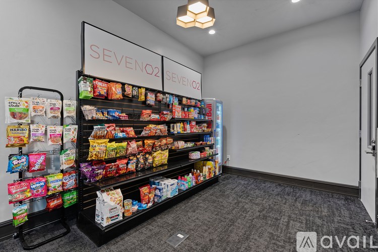 Source URL: https://prod-avail.s3.amazonaws.com/public_images/41503166/listing/Seven_O2_Web-7.jpg