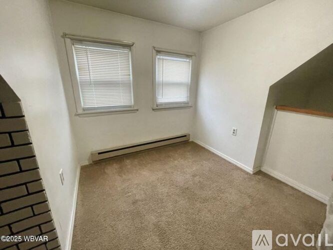 Source URL: https://prod-avail.s3.amazonaws.com/public_images/41502667/listing/20251022162551697941000000-o.jpg