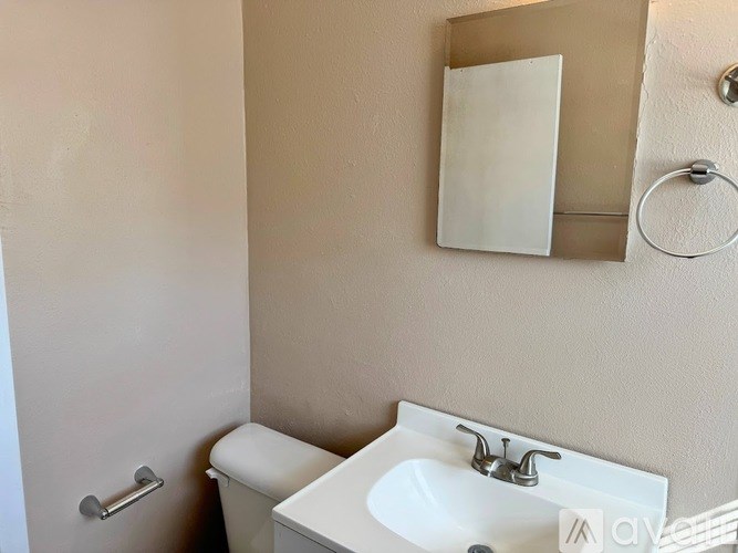 Source URL: https://prod-avail.s3.amazonaws.com/public_images/41502589/listing/17.jpg