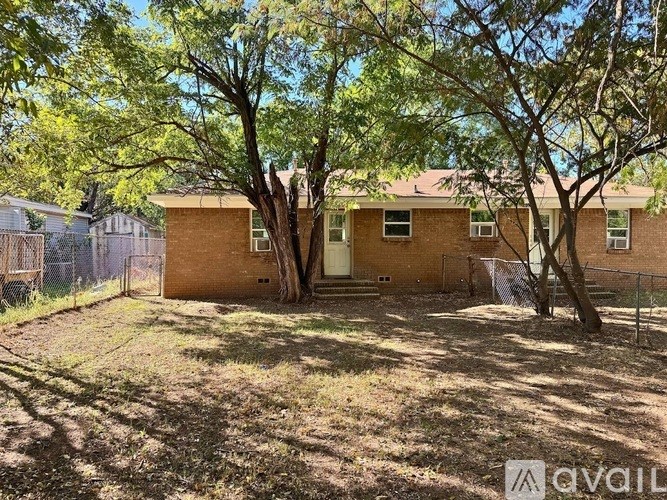 Source URL: https://prod-avail.s3.amazonaws.com/public_images/41502593/listing/20.jpg