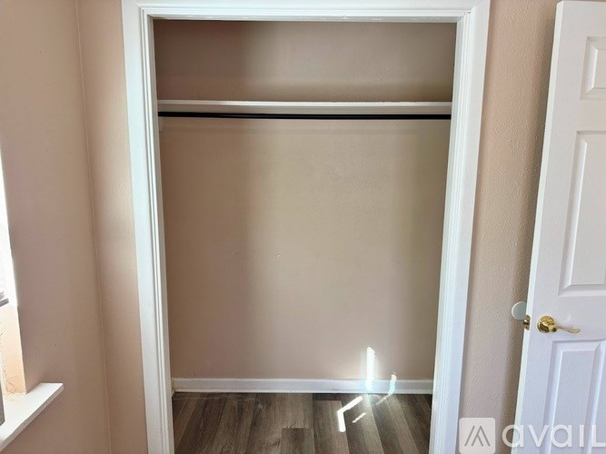 Source URL: https://prod-avail.s3.amazonaws.com/public_images/41502582/listing/11.jpg