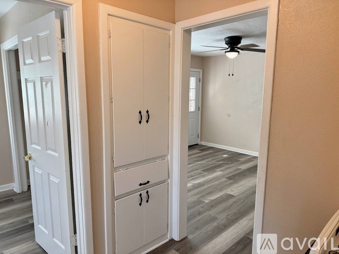 Source URL: https://prod-avail.s3.amazonaws.com/public_images/41502570/listing/8.jpg