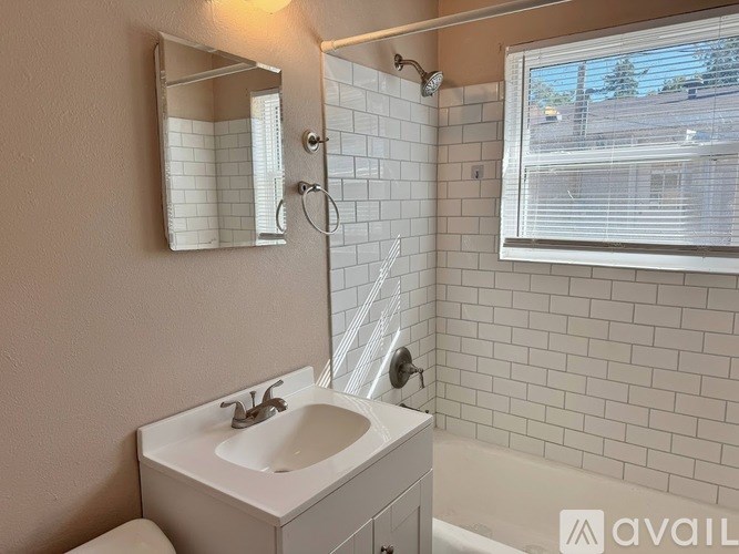 Source URL: https://prod-avail.s3.amazonaws.com/public_images/41502588/listing/15.jpg