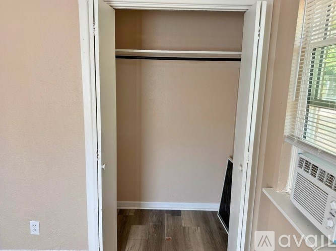 Source URL: https://prod-avail.s3.amazonaws.com/public_images/41502586/listing/14.jpg