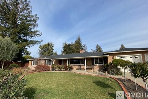 Source URL: https://prod-avail.s3.amazonaws.com/public_images/41502566/listing/IMG_1988.jpeg