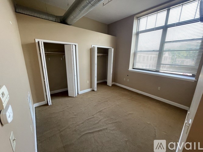 Source URL: https://prod-avail.s3.amazonaws.com/public_images/41502371/listing/IMG_6199.jpeg