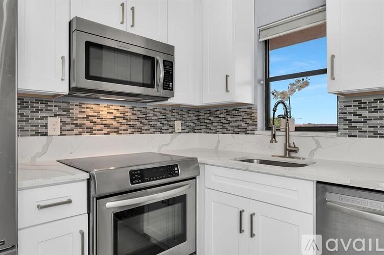 Source URL: https://prod-avail.s3.amazonaws.com/public_images/41502330/listing/GetMedia_(7).jpg