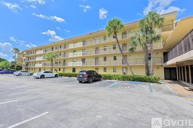 Source URL: https://prod-avail.s3.amazonaws.com/public_images/41502340/listing/GetMedia_(1).jpg