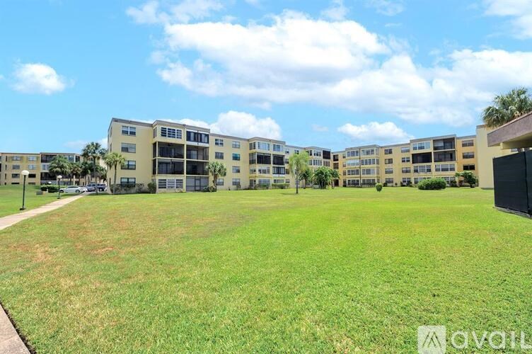 Source URL: https://prod-avail.s3.amazonaws.com/public_images/41502333/listing/GetMedia_(23).jpg