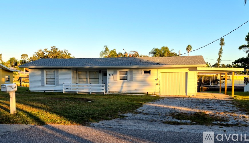 Source URL: https://prod-avail.s3.amazonaws.com/public_images/41502266/listing/house2.jpg