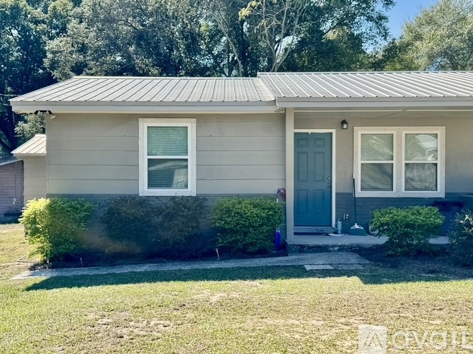 Source URL: https://prod-avail.s3.amazonaws.com/public_images/41502352/listing/IMG_4793.jpeg