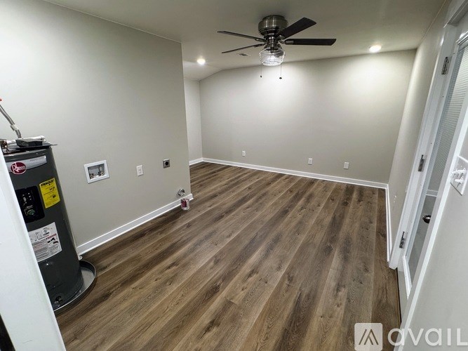 Source URL: https://prod-avail.s3.amazonaws.com/public_images/41502129/listing/IMG_4771_Copy.jpeg