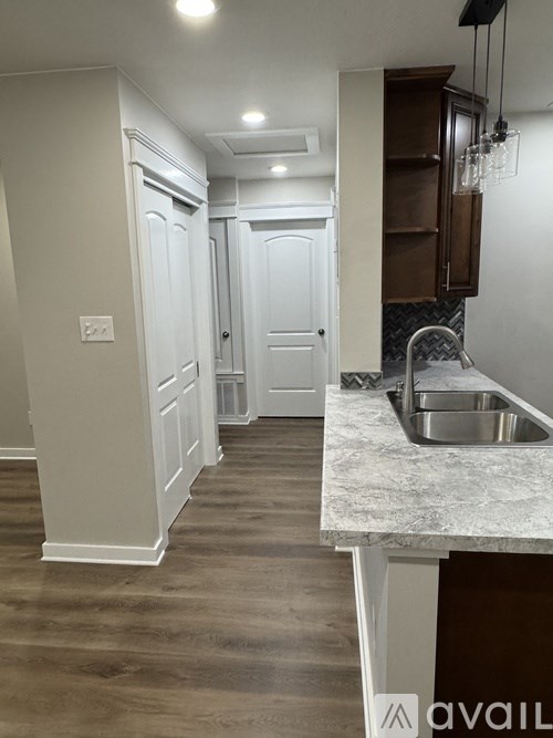 Source URL: https://prod-avail.s3.amazonaws.com/public_images/41502027/listing/A4475F93-1598-4DD0-A9C0-374CDBE07558.jpeg