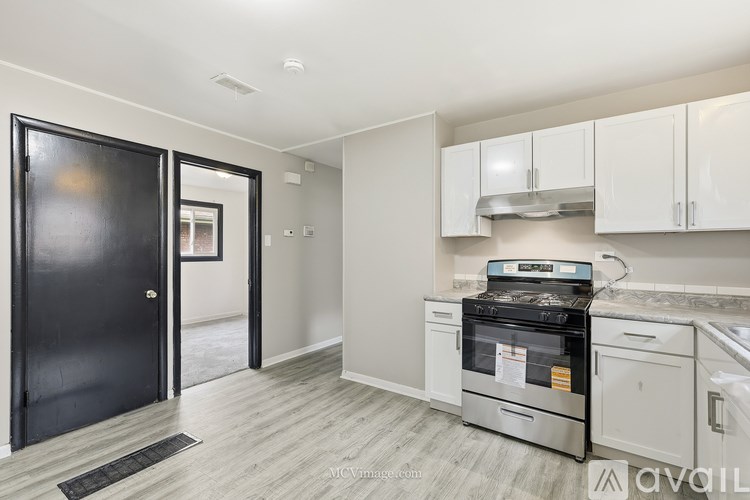 Source URL: https://prod-avail.s3.amazonaws.com/public_images/41501750/listing/006-14616KimbarkAvenue-Dolton-IL-60419-FULL.jpg