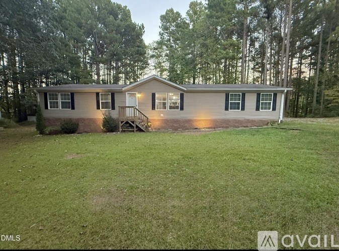 Source URL: https://prod-avail.s3.amazonaws.com/public_images/41501785/listing/IMG_1563.jpg