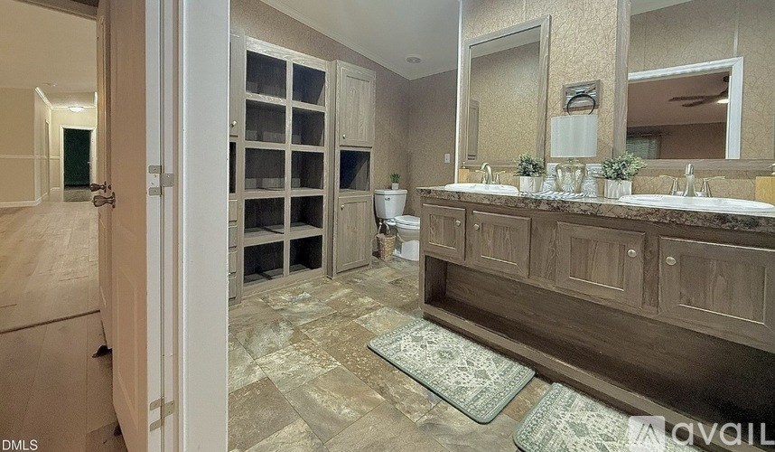 Source URL: https://prod-avail.s3.amazonaws.com/public_images/41501795/listing/IMG_1568.jpg