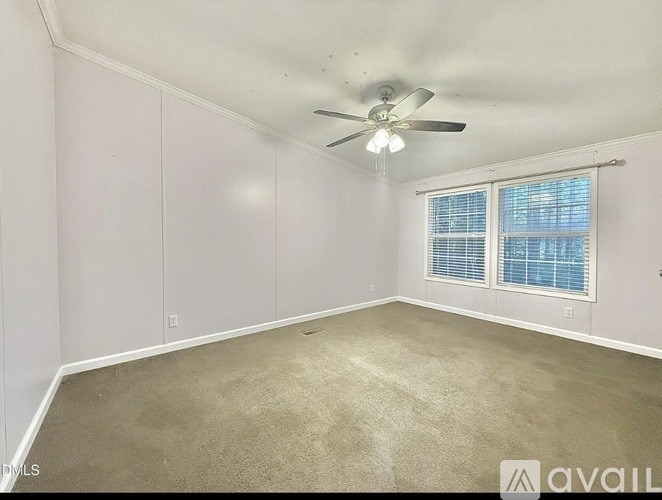 Source URL: https://prod-avail.s3.amazonaws.com/public_images/41501798/listing/IMG_1571.jpg