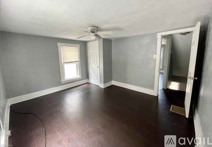 Source URL: https://prod-avail.s3.amazonaws.com/public_images/41501669/listing/Bedroom_1.jpg