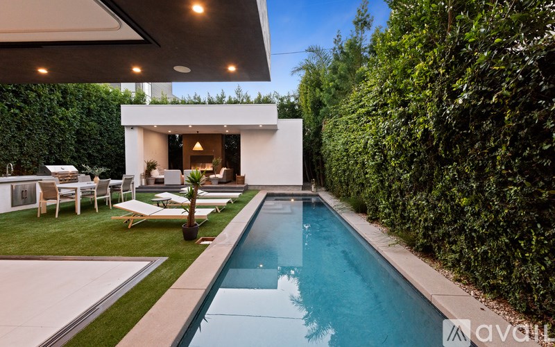 Source URL: https://prod-avail.s3.amazonaws.com/public_images/41501525/listing/1.jpg