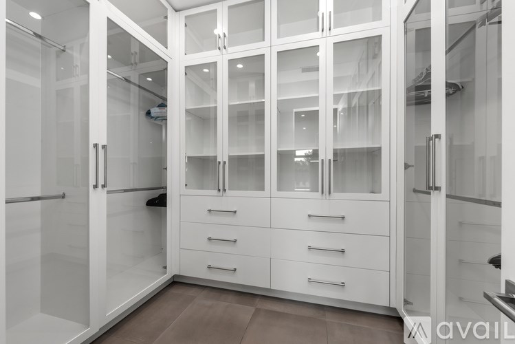 Source URL: https://prod-avail.s3.amazonaws.com/public_images/41501507/listing/16.jpg