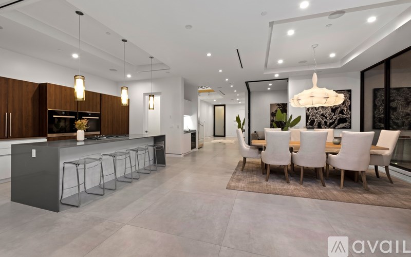 Source URL: https://prod-avail.s3.amazonaws.com/public_images/41501541/listing/22.jpg