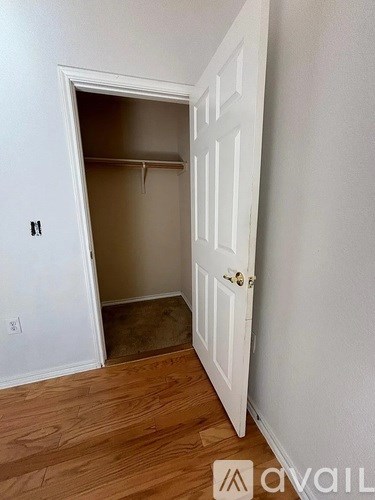 Source URL: https://prod-avail.s3.amazonaws.com/public_images/41501413/listing/f4f0e0d515f1e1372758727a785326ae-uncropped_scaled_within_1536_1152.jpg