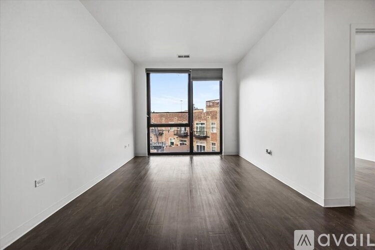 Source URL: https://prod-avail.s3.amazonaws.com/public_images/41501300/listing/17610610653-06-MG_0004.jpg