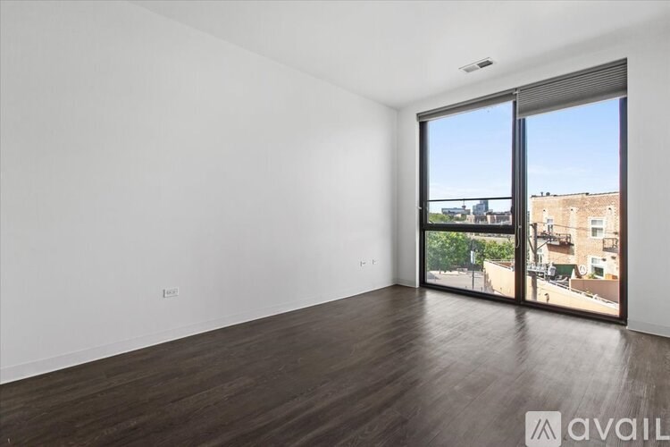 Source URL: https://prod-avail.s3.amazonaws.com/public_images/41501299/listing/17610610637-10-MG_0009.jpg