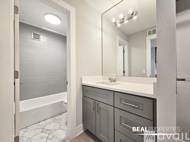 Source URL: https://prod-avail.s3.amazonaws.com/public_images/41501289/listing/e458dab31cc14379874dbe684bd13984.jpeg