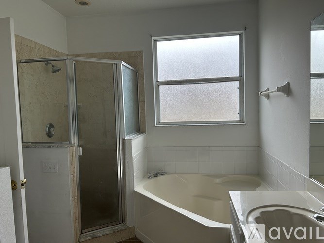 Source URL: https://prod-avail.s3.amazonaws.com/public_images/41501131/listing/IMG_7830.jpg