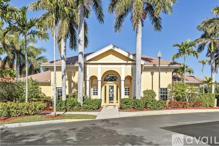 Source URL: https://prod-avail.s3.amazonaws.com/public_images/41503759/listing/IMG_4437.jpeg