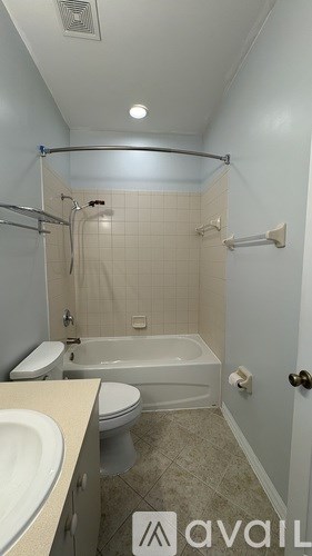 Source URL: https://prod-avail.s3.amazonaws.com/public_images/41503765/listing/IMG_4344.jpeg