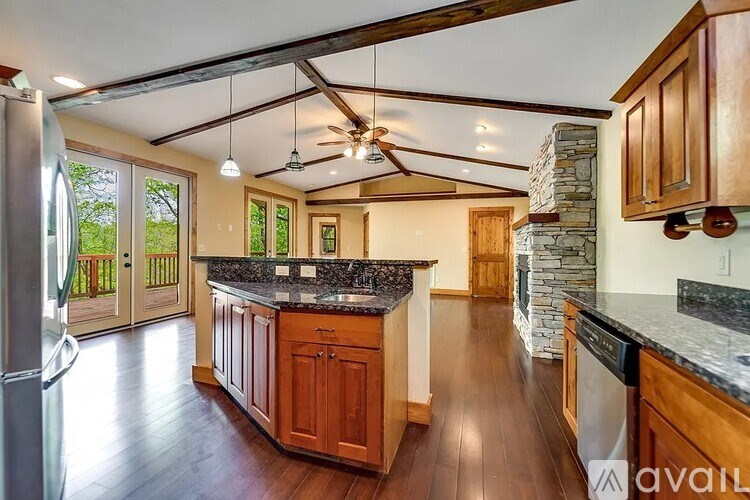 Source URL: https://prod-avail.s3.amazonaws.com/public_images/41501043/listing/6058eaeb56cc6394c272b379eafba964-uncropped_scaled_within_1536_1152.jpg