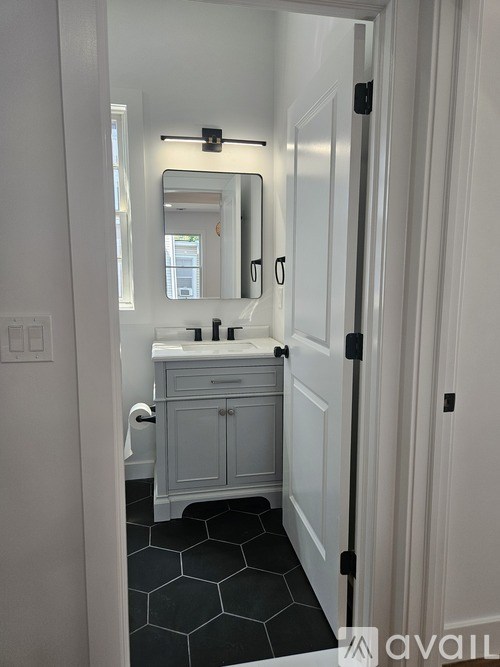 Source URL: https://prod-avail.s3.amazonaws.com/public_images/41500570/listing/1000010716.jpg